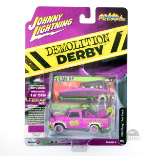 JOHNNY LIGHTNING Street Freaks 1965 Chevy Tow Truck Random Act of Violets JLSF022B