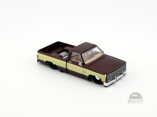 MINI GT Kaido House 145 Chevrolet Silverado Kaido Vintage Spec V1 Brown / Cream