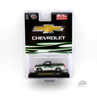 M2 Machines 1990 Chevrolet C1500 Silverado MJS63 Limited Edition