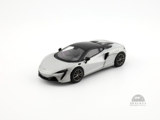 MINI GT McLaren Artura Ice Silver RHD MGT00582-R