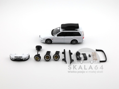 Model samochodu Mitsubishi Legnum Super VR4 WHITE LHD w skali 1:64 - akcesoria