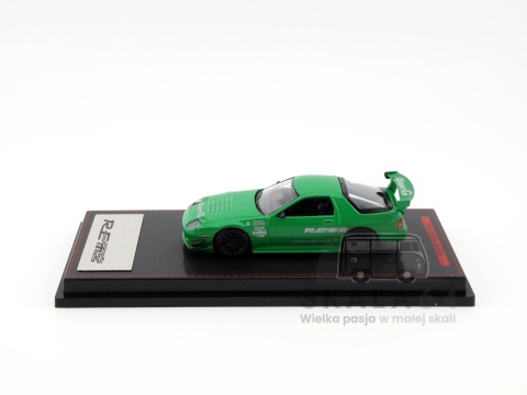 Model samochodu Mazda RX-7 FC3S RE Amemiya Green Metallic  w skali 1:64 - bok