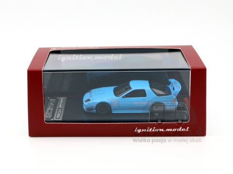Model samochodu Mazda RX-7 FC3S RE Amemiya Light Blue  w skali 1:64 - pudełko