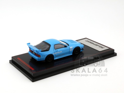 Model samochodu Mazda RX-7 FC3S RE Amemiya Light Blue  w skali 1:64 - tył