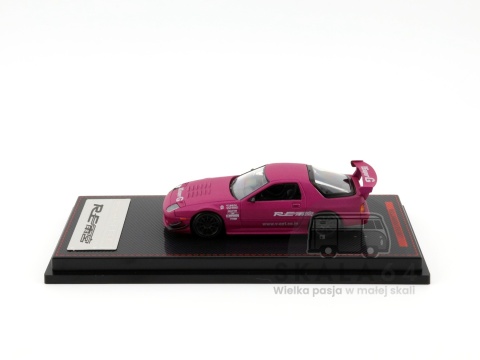 Model samochodu Mazda RX-7 FC3S RE Amemiya Matte Purple Metallic  w skali 1:64 - bok