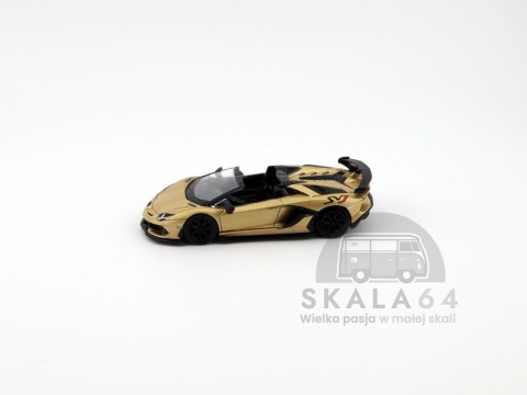 Model samochodu Lamborghini Aventador SVJ Roadster Oro Elios w skali 1:64 - bok