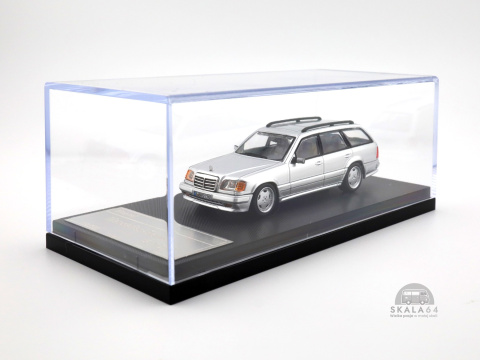 * MORTAL * Mercedes-Benz * E-Class * E300 * S124 * Silver * 1:64 * * MORTAL * Mercedes-Benz * E-Class * E300 * S124 * Silver * 1:64 *