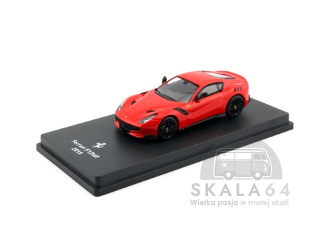 Model samochodu Ferrari F12tdf 2015 Red w skali 1:64 - przód