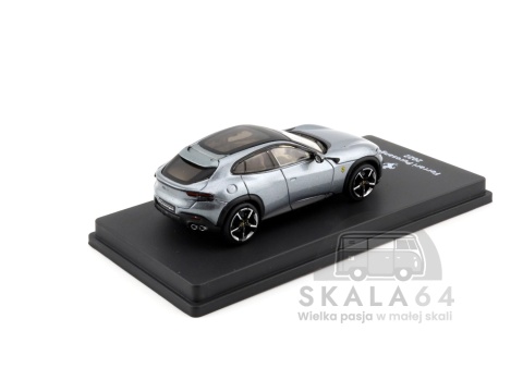 Model samochodu Ferrari Purosangue 2022 Grey Black w skali 1:64 - tył