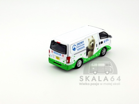 Model samochodu Nissan NV350 Caravan SPCA w skali 1:64 - tył