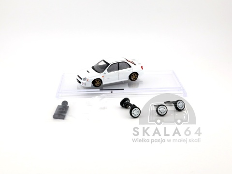 Model samochodu Subaru Impreza WRX STi White w skali 1:64 - akcesoria