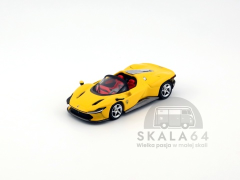 Model samochodu Ferrari Daytona SP3 w skali 1:64 - przód