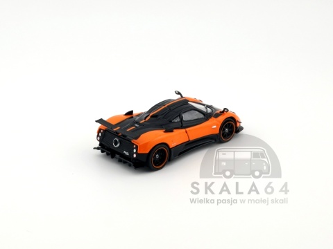Model samochodu Pagani Zonda Cinque Arancio Saint Tropez w skali 1:64 - tył