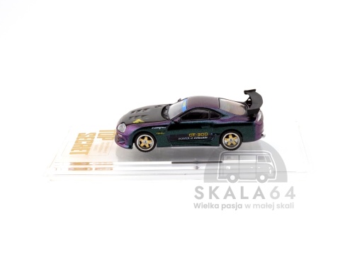 Model samochodu Toyota Supra A80 GT-300 Top Secret Chameleon Purple Sydney Royal Easter Show 2025 w skali 1:64 - bok