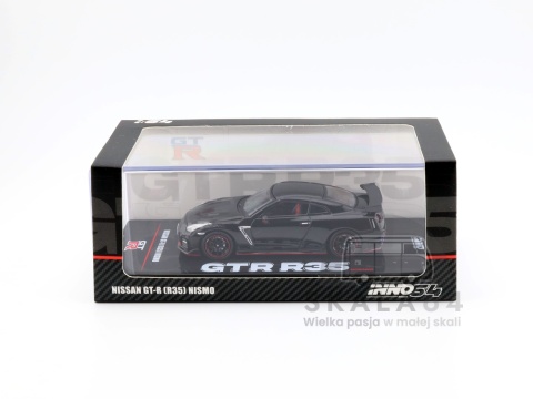 Model samochodu Nissan GT-R R35 Nismo BLACK w skali 1:64 - pudełko