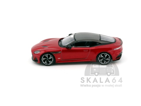 Model samochodu Aston Martin DBS Hyper Red w skali 1:64 - bok