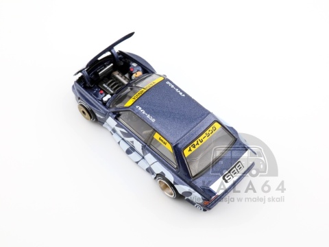 Model samochodu Kaido House 154 BMW M3 E30 Kaido Works V1 Blue w skali 1:64 - góra