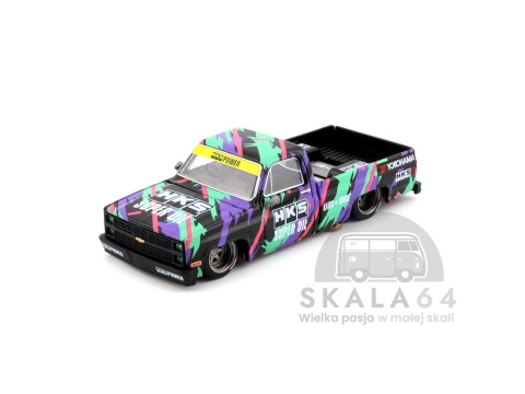 Model samochodu Chevrolet Silverado Kaido HKS V1 w skali 1:64 - przód