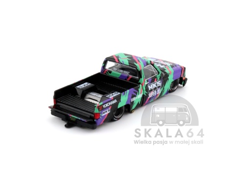 Model samochodu Chevrolet Silverado Kaido HKS V1 w skali 1:64 - burta