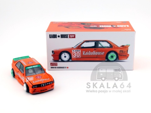 Model samochodu Kaido House 177 BMW M3 E30 Kaidohaus V1 Orange w skali 1:64 - pudełko