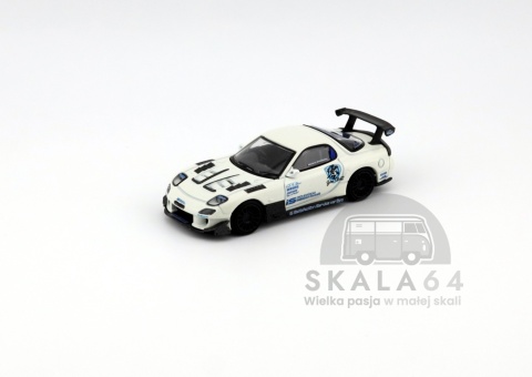 Model samochodu Mazda RX-7 FD3S Itosyoukai Rei-gouki with RE Amemiya w skali 1:64 - przód