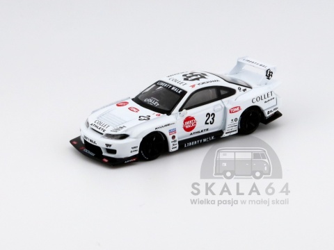Model samochodu Nissan LB-Super Silhouette S15 Silvia Athlete w skali 1:64 - przód