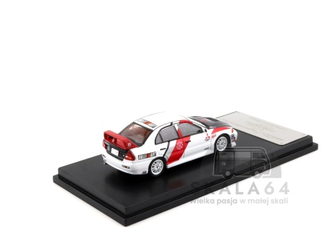 Model samochodu Mitsubishi Lancer Evolution EVO IV RALLI ART w skali 1:64 - tył