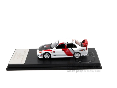 Model samochodu Mitsubishi Lancer Evolution EVO IV RALLI ART w skali 1:64 - bok