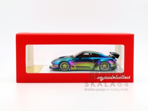Model samochodu Nissan GT-R R35 Liberty Walk Chrome Chameleon w skali 1:64 - pudełko