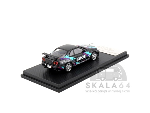 Model samochodu Nissan Skyline GT-R R34 V-Spec HKS w skali 1:64 - tył
