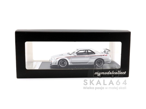 Model samochodu Nissan Skyline GT-R R34 V-Spec Nismo Livery Silver w skali 1:64 - pudełko