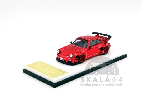 Model samochodu Porsche 911 RWB 930 RAUH-Welt Akira Nakai Chrome Red w skali 1:64 - przód