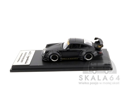 Model samochodu Porsche 911 RWB 930 RAUH-Welt Akira Nakai Matte Black w skali 1:64 - bok