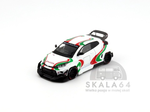 Model samochodu Toyota Yaris Pandem GR Rally Livery w skali 1:64 - przód