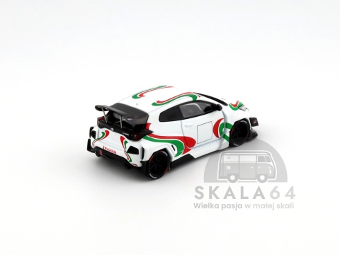 Model samochodu Toyota Yaris Pandem GR Rally Livery w skali 1:64 - tył