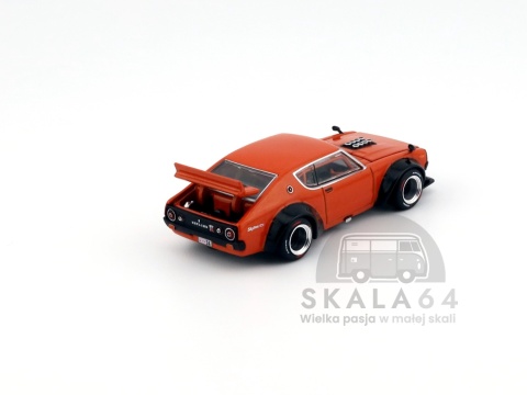 Model samochodu Nissan Skyline GT-R V8 Drift Kenmeri Orange w skali 1:64 - bagażnik