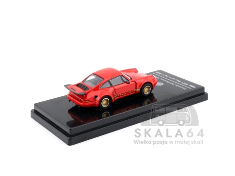 Model samochodu Porsche 911 Carrera RSR 3.0 Guards Red w skali 1:64 - tył