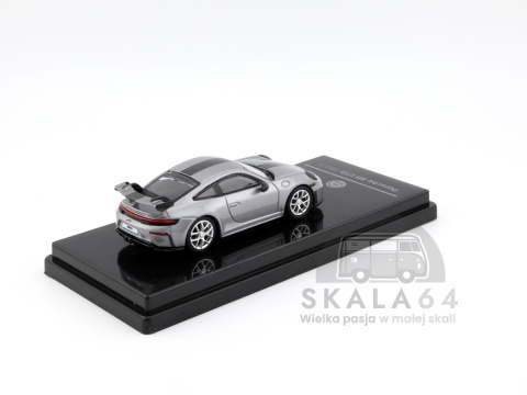 Model samochodu 2025 Porsche 911 GT3 992.2 GT Silver Metallic w skali 1:64 - tył
