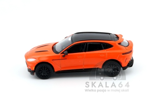 Model samochodu Aston Martin DBX 707 Cosmos Orange w skali 1:64 - bok
