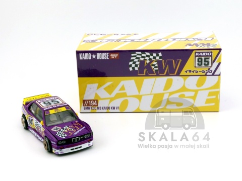 Model samochodu BMW M3 E30 Kaido KW V1 w skali 1:64 - pudełko