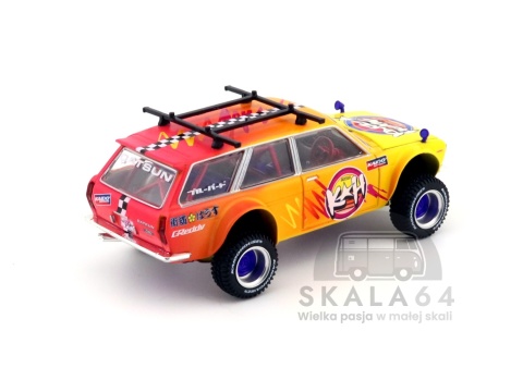 Model samochodu Datsun 510 Wagon 4x4 Kaido Islands V1 w skali 1:64 - tył