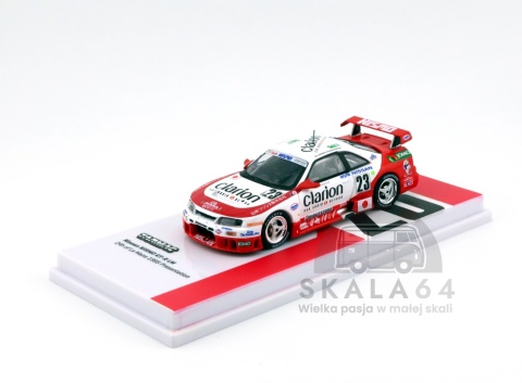 Model samochodu Nissan Nismo GT-R LM #23 24h of Le Mans 1995 w skali 1:64 - przód