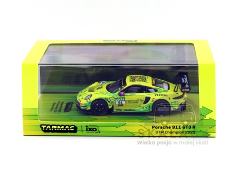 Model samochodu Porsche 911 GT3 R DTM Champion 2023 Thomas Preining w skali 1:64 - pudełko