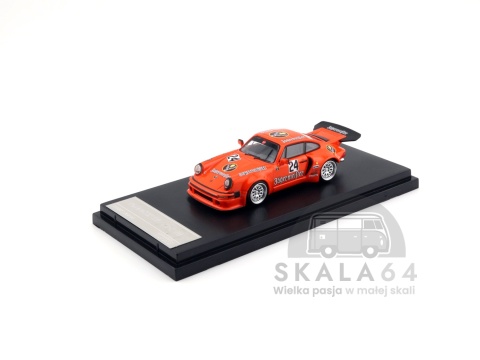 Model samochodu Porsche Carrera RSR 3.0 / KS-R 911 Jagermeister Orange w skali 1:64 - przód