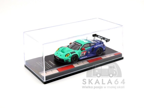 Model samochodu Porsche 911 GT3 R Nurburgring 2023 Falken w skali 1:64 - gablotka