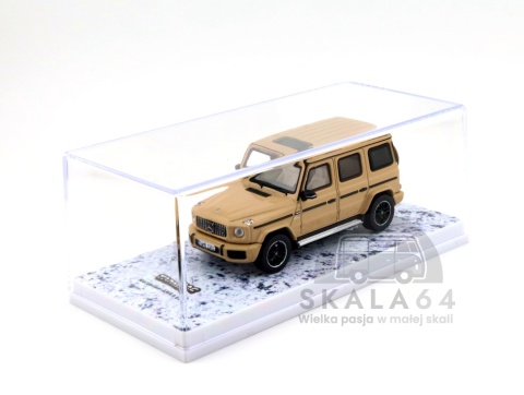 Model samochodu Mercedes-AMG G 63 Brown w skali 1:64 - gablotka