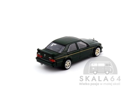 Model samochodu Mercedes-Benz 190 E 2.5-16 EVO 1 TOYO Tires Black w skali 1:64 - tył