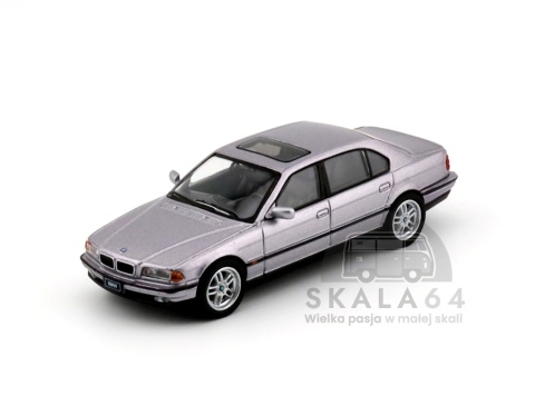 MINI GT BMW 750IL Aspen Silver Matallic LHD MGT00792-L MiniGT