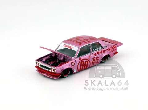 Model samochodu Datsun 510 Pro Street Buta V1 w skali 1:64 - maska