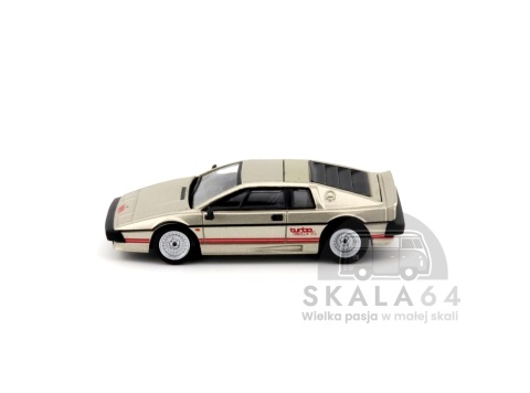 Model samochodu Lotus Esprit Turbo Metallic Silver w skali 1:64 - bok